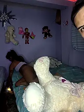 MelissaAndZeuss online show from 04/24/26, 04:37