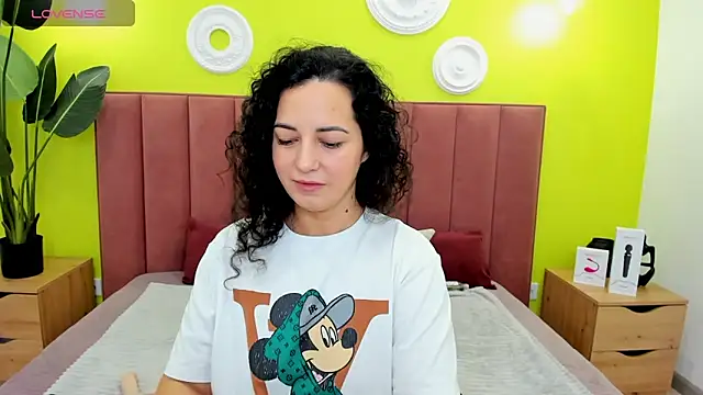 Linda Insatiable online show from 02/09/26, 01:09