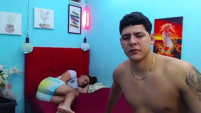 destroys girls online show from 12/02/24, 04:53