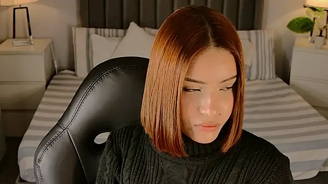 Madie  collins online show from 02/11/26, 12:10