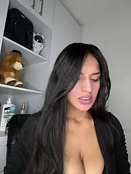 Dulceeany online show from 02/05/25, 11:50