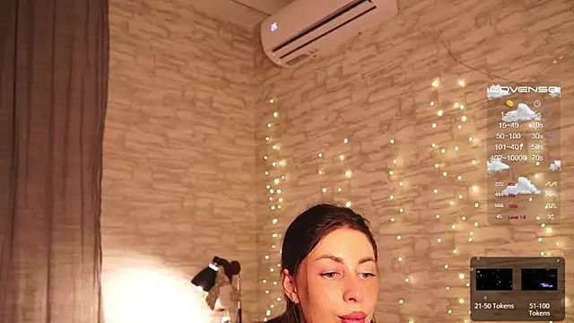 Snapshot of ___art chatting on 12/20/24, 05:29    art online show from 12/20/24, 05:29