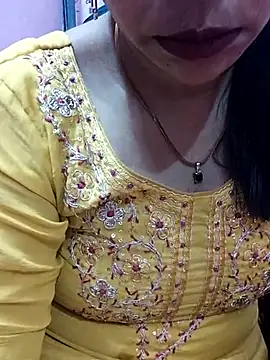 Urmila bhabhii online show from 03/08/25, 04:39