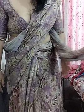 Snapshot of Urmila_bhabhii chatting on 05/16/26, 03:14 Urmila bhabhii online show from 05/16/26, 03:14
