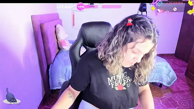 Sabrina Hall  online show from 09/18/25, 12:23