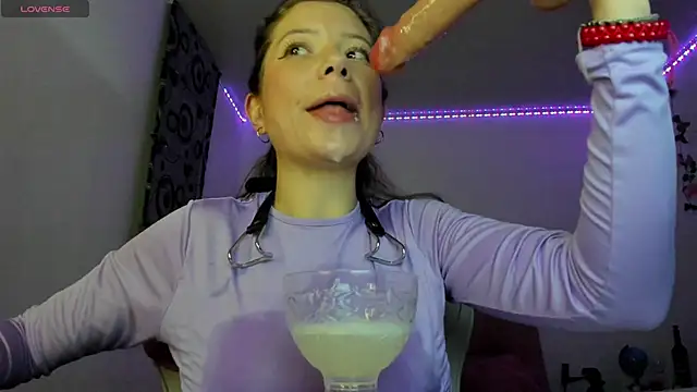 Susana garcia  online show from 03/23/25, 02:04