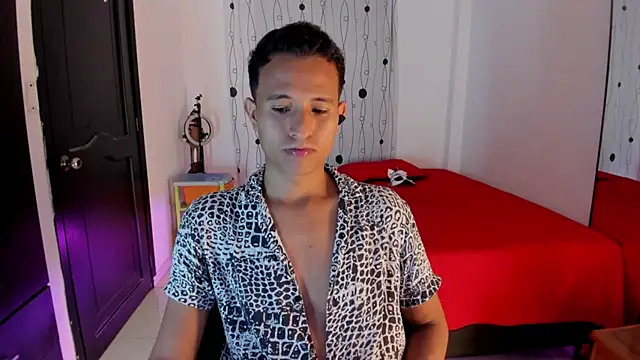 alessandro wizard online show from 02/22/25, 03:23