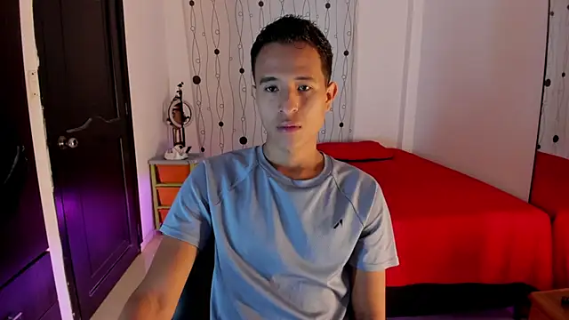 alessandro wizard online show from 02/25/25, 12:55