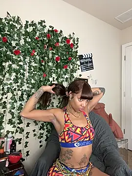 butterflybootyy online show from 11/04/25, 03:33