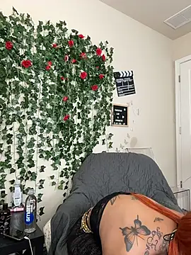 butterflybootyy online show from 11/24/25, 01:33