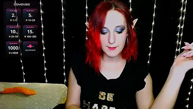 Snapshot of AgathaNoxe chatting on 02/02/25, 08:30 AgathaNoxe online show from 02/02/25, 08:30