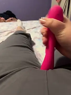 Snapshot of wet_Noodles chatting on 03/04/26, 03:34 wet Noodles online show from 03/04/26, 03:34