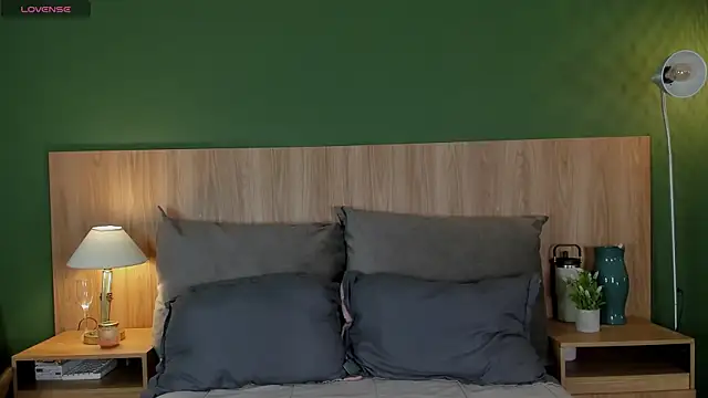 Snapshot of ariana_rosse__ chatting on 06/11/26, 01:20 ariana rosse online show from 06/11/26, 01:20