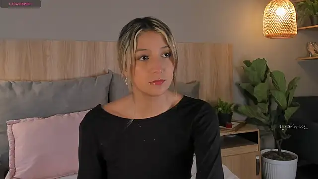 ariana rosse   online show from 07/06/26, 02:47