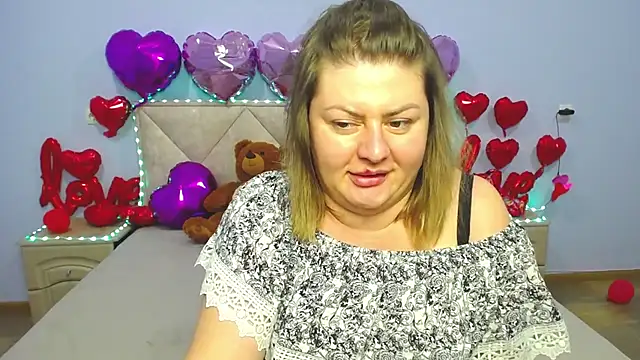 ZannaDreil online show from 02/27/25, 11:15