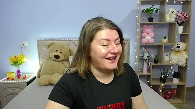 ZannaDreil online show from 03/12/25, 07:17