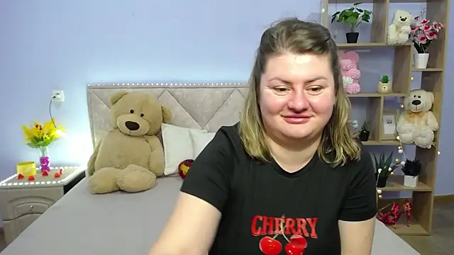 ZannaDreil online show from 03/12/25, 10:28