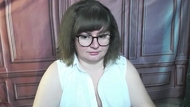 ZannaDreil online show from 09/11/25, 05:57