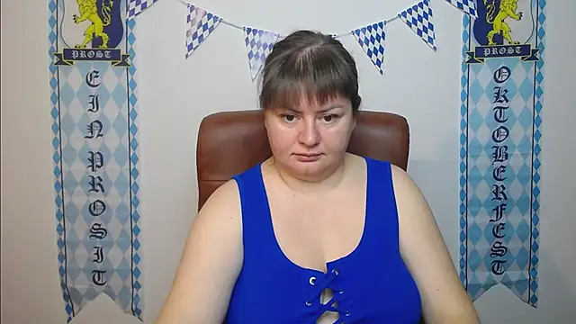 ZannaDreil online show from 09/23/25, 06:11