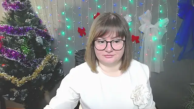 ZannaDreil online show from 12/14/25, 07:07