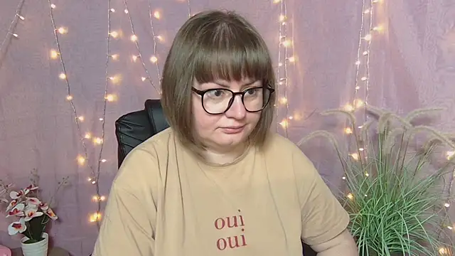 ZannaDreil online show from 05/03/26, 06:14