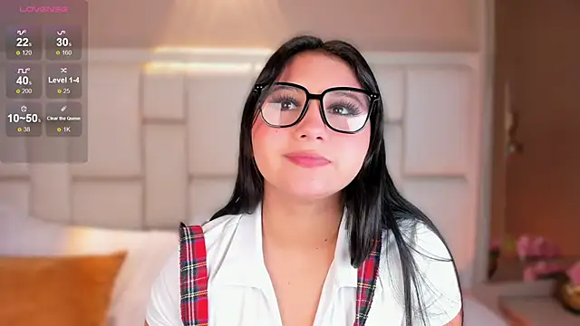 Snapshot of AvyMilton chatting on 02/26/26, 11:42 AvyMilton online show from 02/26/26, 11:42