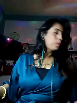 Lavender22 online show from 10/16/25, 06:20