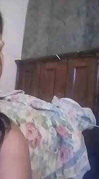 SINUECASTILLO online show from 12/17/24, 10:55