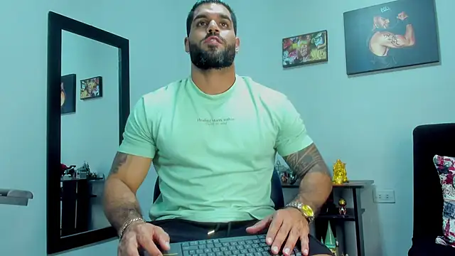 SamirHazard97 online show from 10/28/25, 09:17