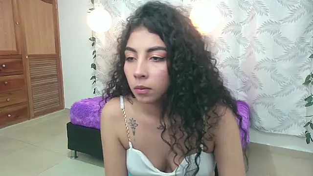 Mya paris online show from 12/03/24, 03:30