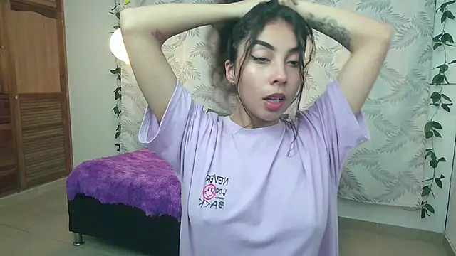 Mya paris online show from 12/13/24, 03:49