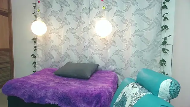 Mya paris online show from 02/08/25, 05:51