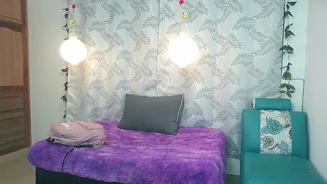 Mya paris online show from 02/09/25, 03:00