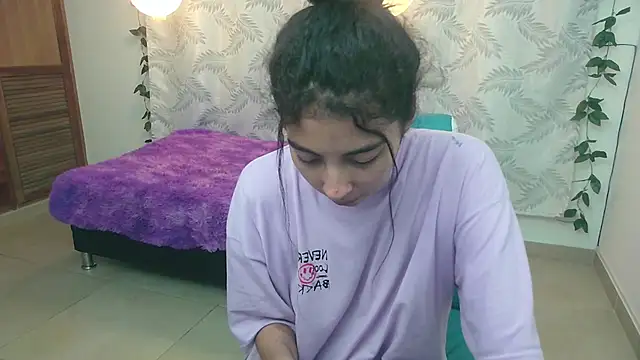 Mya paris online show from 02/10/25, 06:20