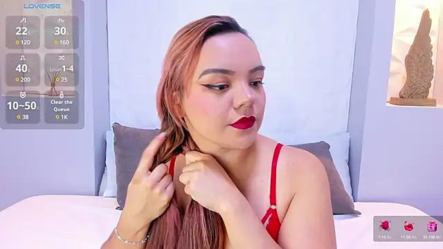 EmilyRouss  online show from 03/10/25, 07:07