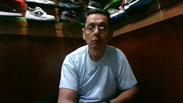 MarcusKelvin online show from 10/22/25, 03:34