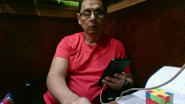 MarcusKelvin online show from 11/04/25, 03:55