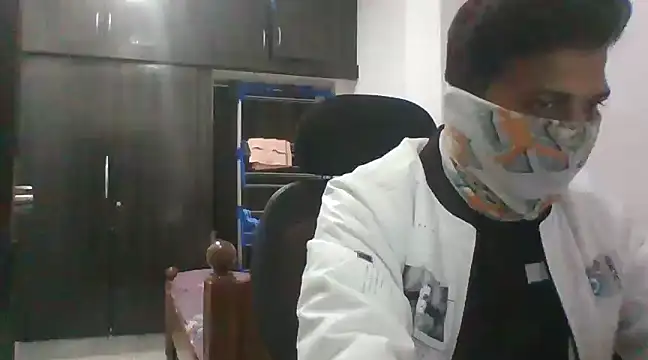 divyansh hyderabadi online show from 12/14/24, 07:14