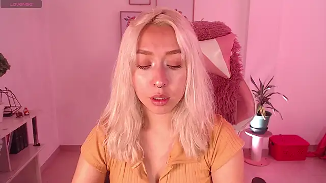 Dahlia  espresso online show from 02/12/25, 06:19