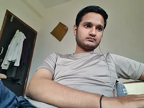 Jonrobinso online show from 10/17/25, 04:26