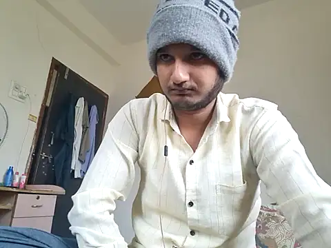 Jonrobinso online show from 11/29/25, 05:21