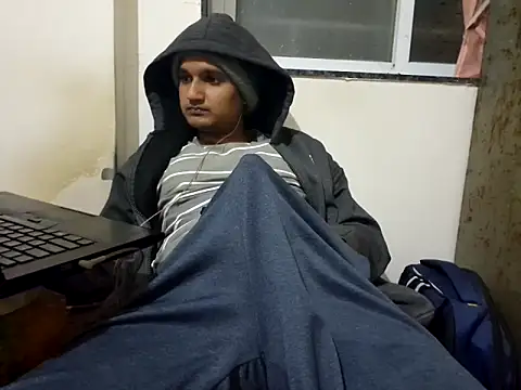 Jonrobinso online show from 12/19/25, 03:52