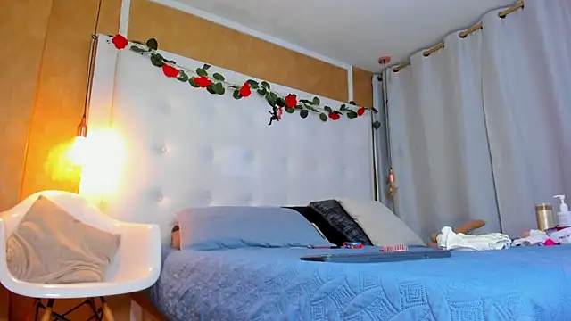  evamilf  online show from 03/23/26, 01:15