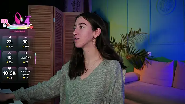 Belle Via online show from 10/24/25, 03:41