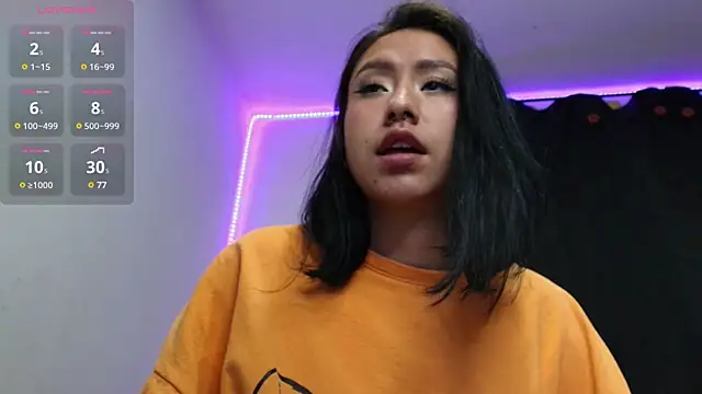 Snapshot of Anne_Nicholson chatting on 02/14/25, 05:41 Anne Nicholson online show from 02/14/25, 05:41