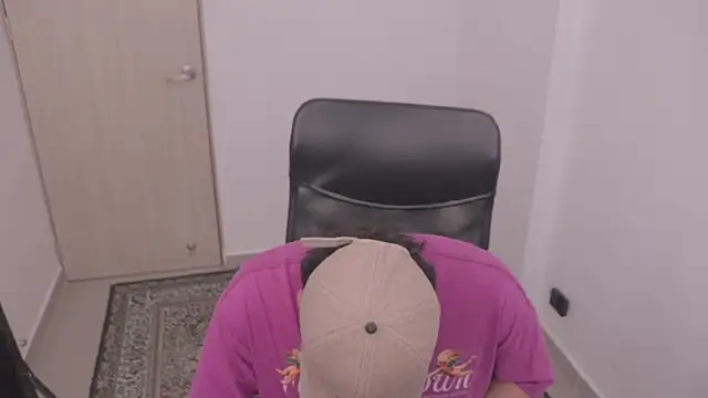 Tony Hoffa online show from 10/02/25, 04:58