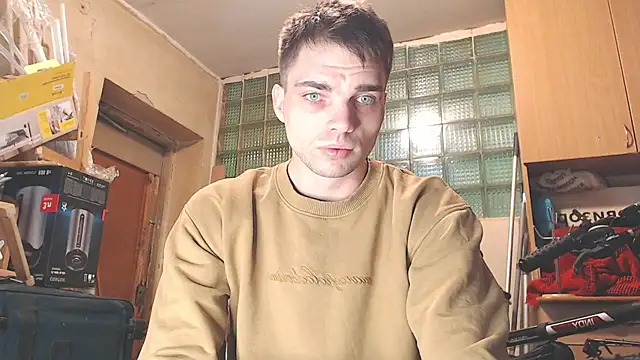 Snapshot of Simbo_cool chatting on 06/01/26, 01:07 Simbo cool online show from 06/01/26, 01:07