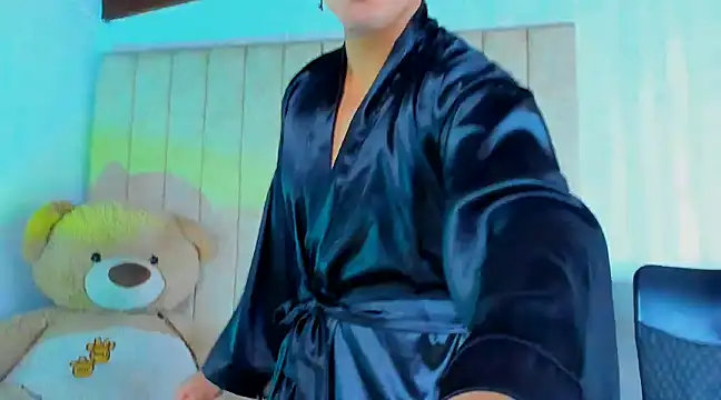 Snapshot of Muichiro_tokito1 chatting on 02/07/25, 03:45 Muichiro tokito1 online show from 02/07/25, 03:45