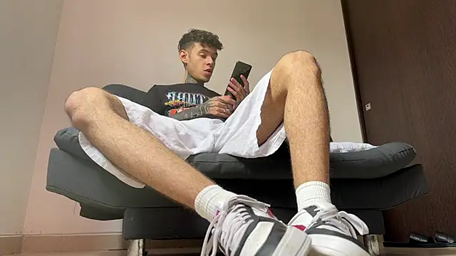 Saturno v online show from 03/10/25, 06:12