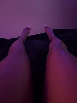 ReineNeferrti online show from 04/20/26, 09:16